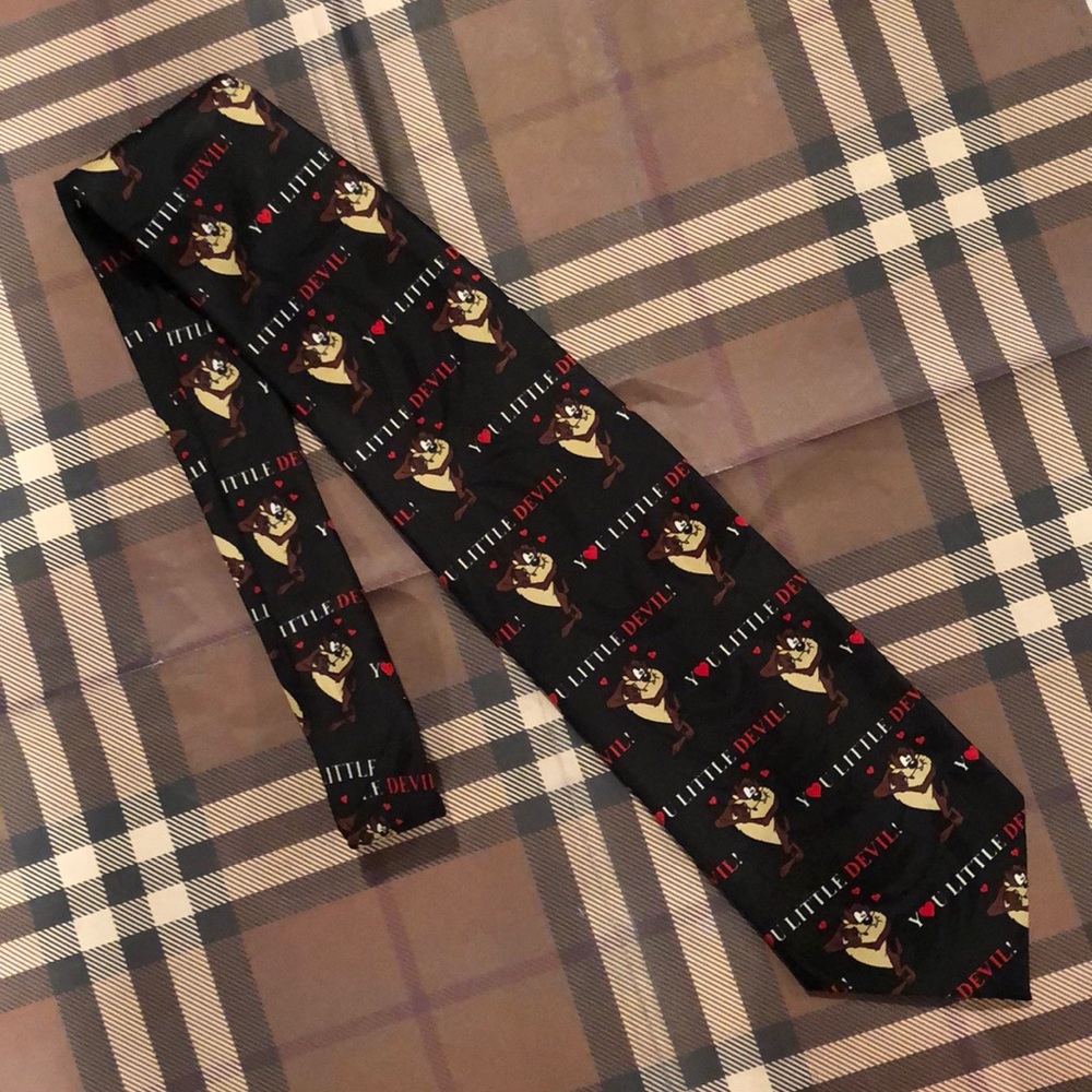 NWOT Looney Tunes Tasmanian Devil Tie